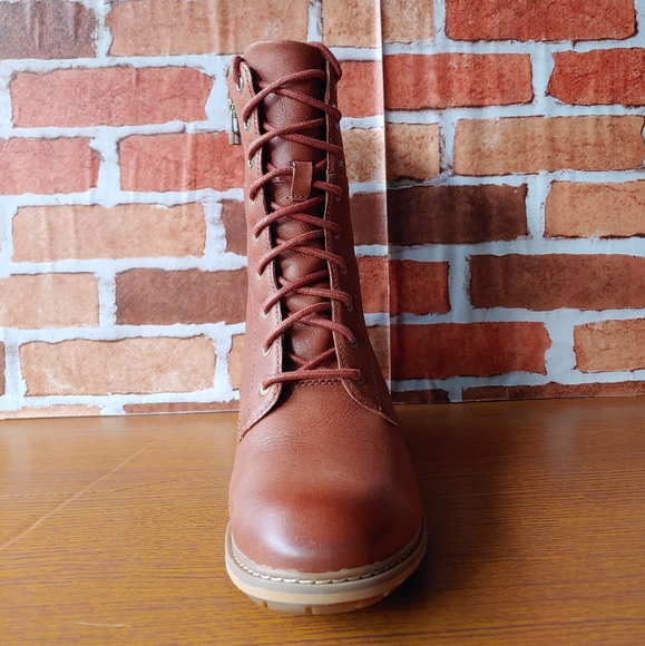 WOMEN'S SUTHERLIN BAY LEATHER BOOTS BROWN NUBUCK - Picture 5 of 8